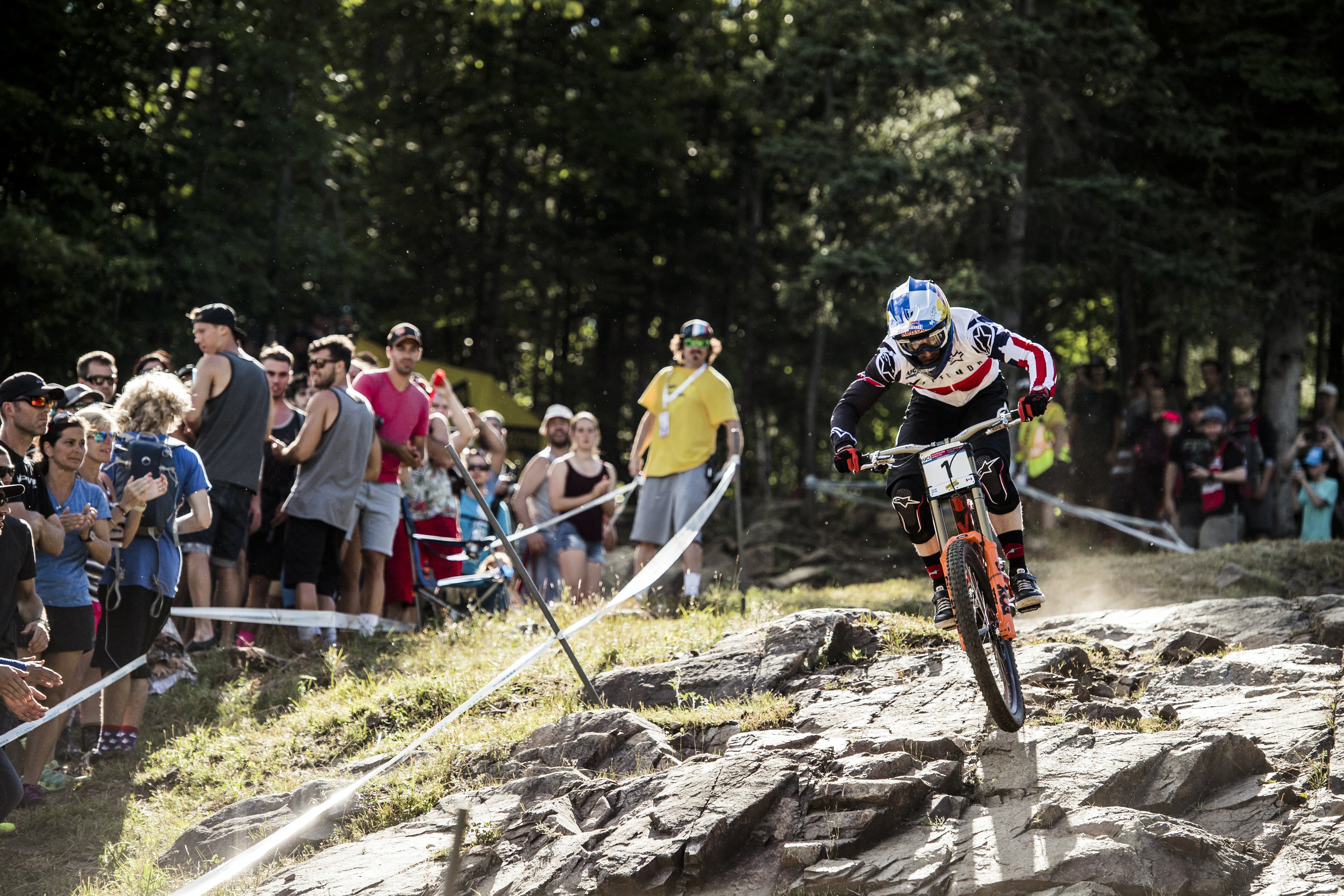 Mont-Sainte-Anne16_Aaron Gwin_Action_(c)Bartek Wolinski_Red Bull Content Pool